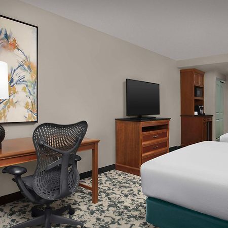 Hilton Garden Inn Гейнсвил Екстериор снимка