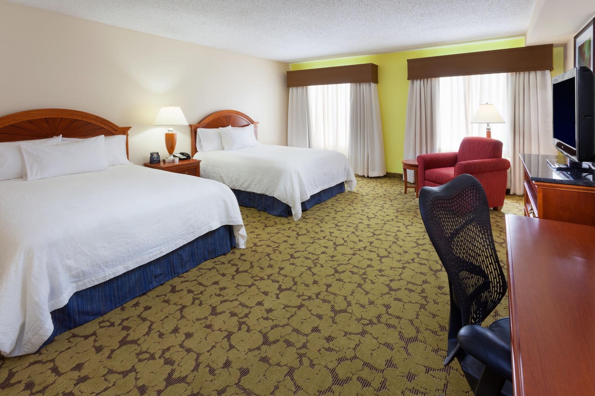 Hilton Garden Inn Гейнсвил Екстериор снимка