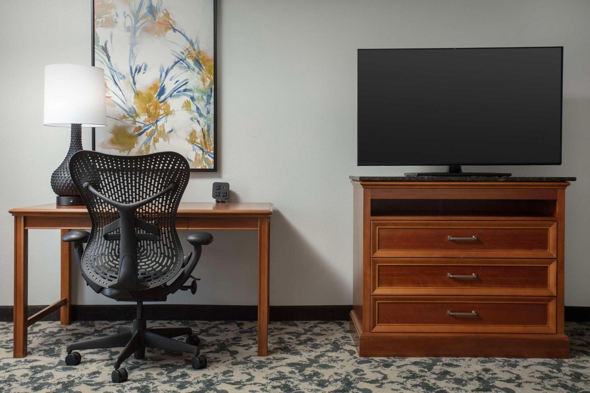 Hilton Garden Inn Гейнсвил Екстериор снимка