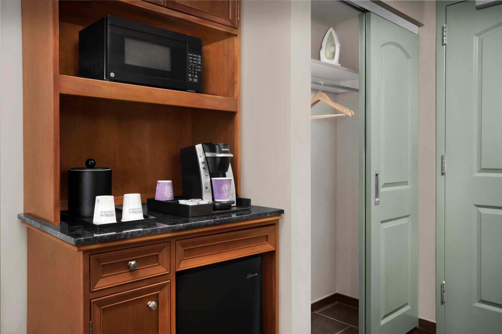 Hilton Garden Inn Гейнсвил Екстериор снимка