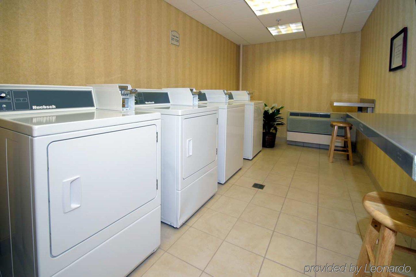 Hilton Garden Inn Гейнсвил Съоръжения снимка